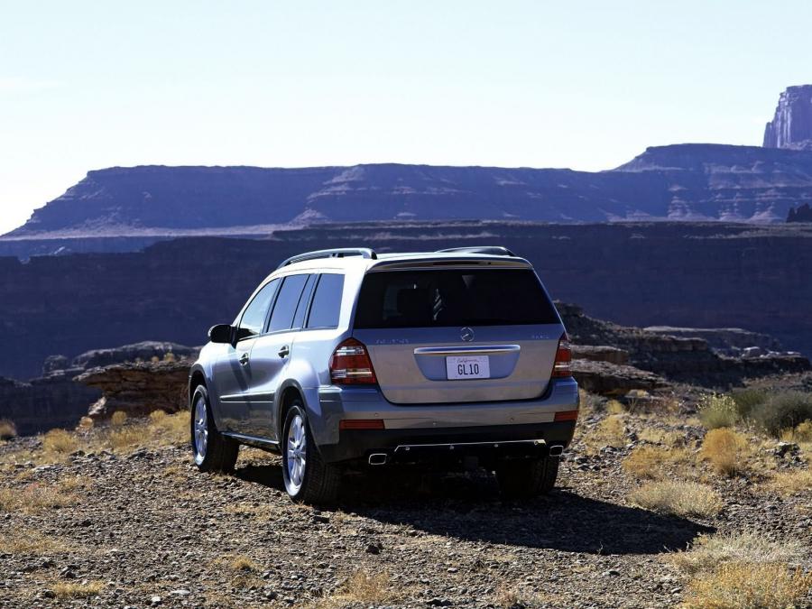  Mercedes-Benz GL450 4Matic 2007 года  (фото 72 из 114)